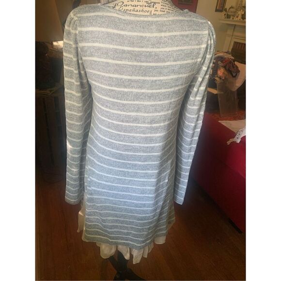 Alter’d States lined sweater - Picture 2 of 11